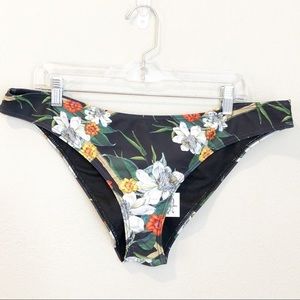 Asos Peek &‎ Beau Bikini Bottoms NWT 14